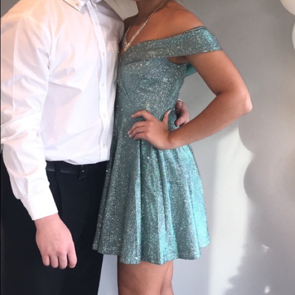 Lulus homecoming dress - Picture 2 of 4